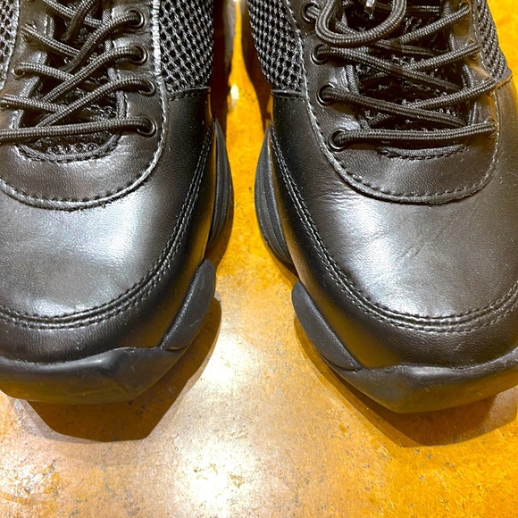 Motion Wear tennis shoe/jazz dance shoe - Picture 5 of 8